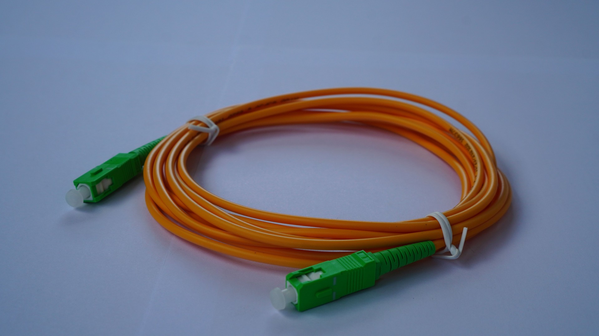 Cabo de fibra óptica com patch cord
